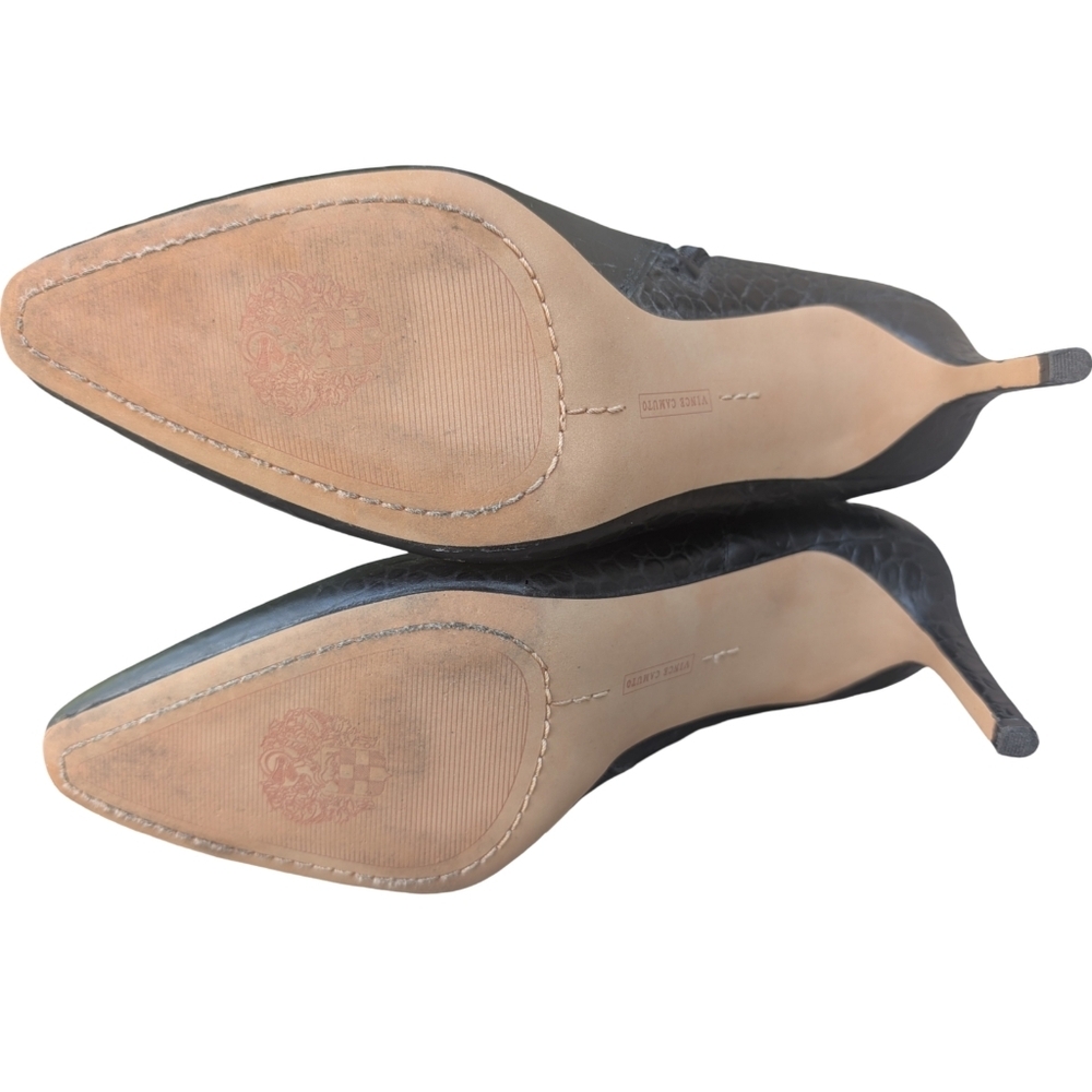 Vince Camuto Leather Ankle Boots 10 - Picture 9 of 16